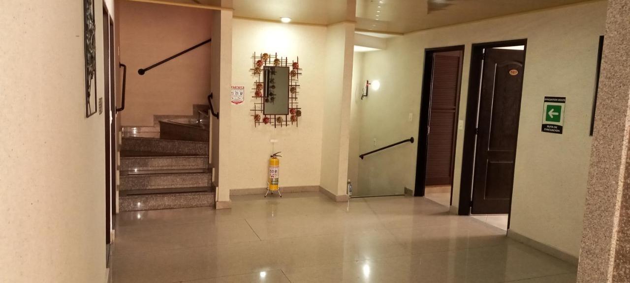 Hoteles Bogota Inn Lago Chico Zona Rosa 外观 照片
