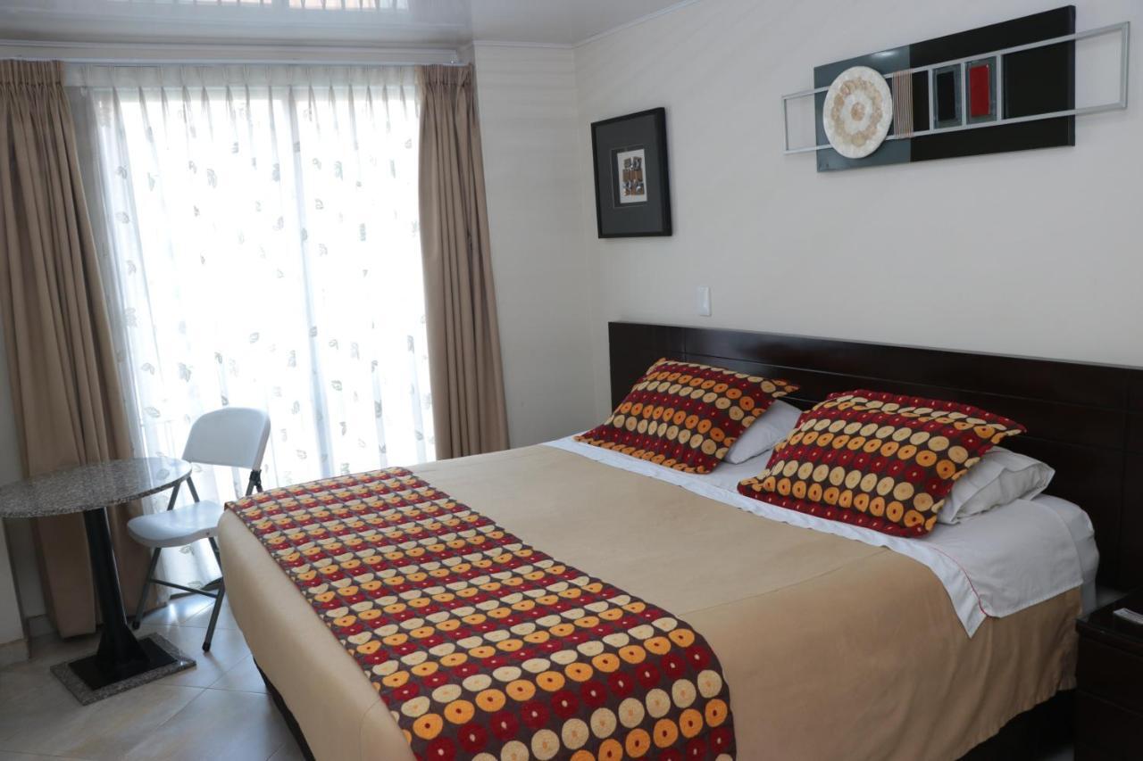 Hoteles Bogota Inn Lago Chico Zona Rosa 外观 照片